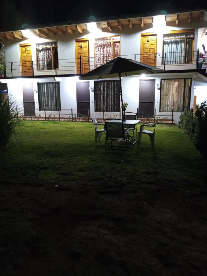 Hotel San Carlos 巴耶德布拉沃 外观 照片