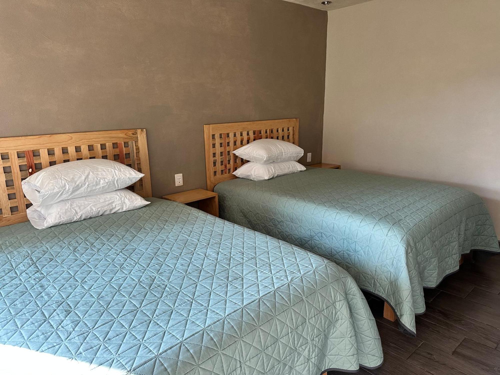 Hotel San Carlos 巴耶德布拉沃 外观 照片